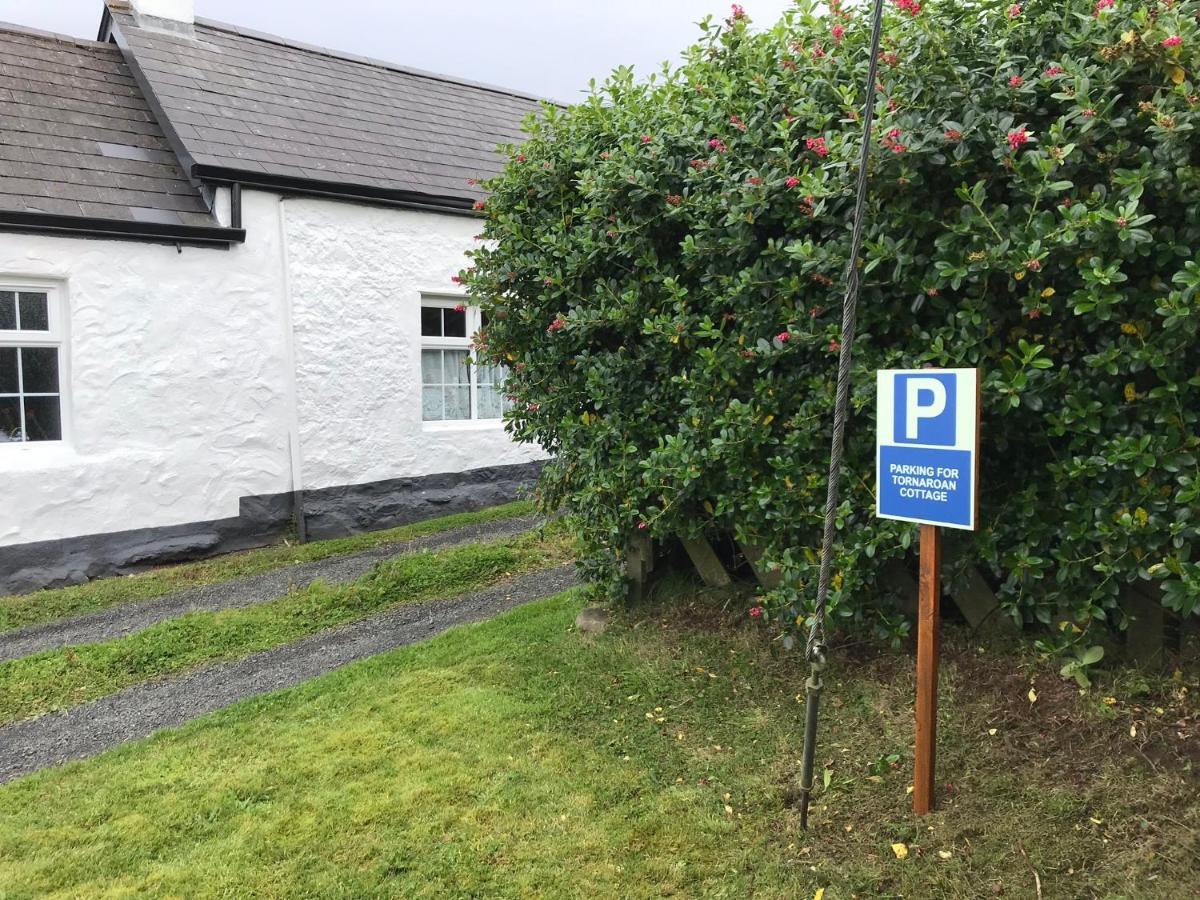 Tornaroan Cottage Ballycastle Exterior foto